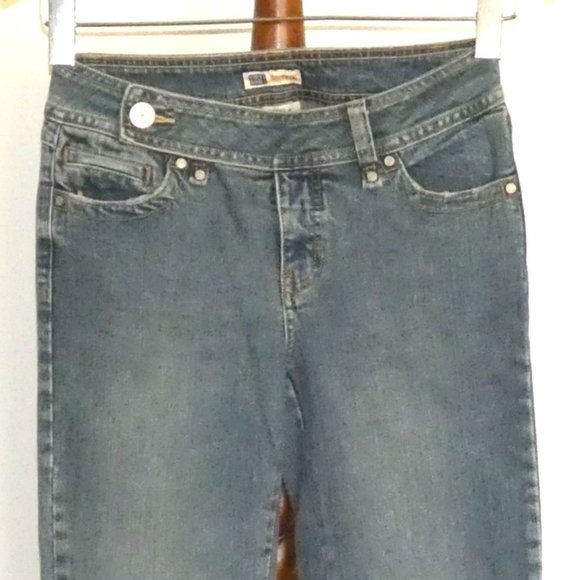 Faded Glory straight leg offset waist denim jeans - Picture 2 of 5